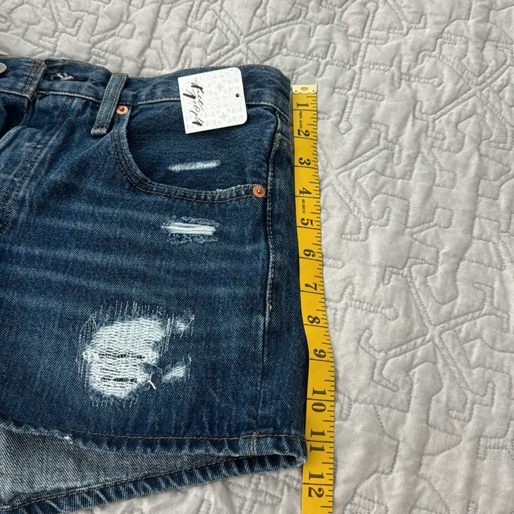 Levi’s 501 Shorts NWT - Picture 5 of 6